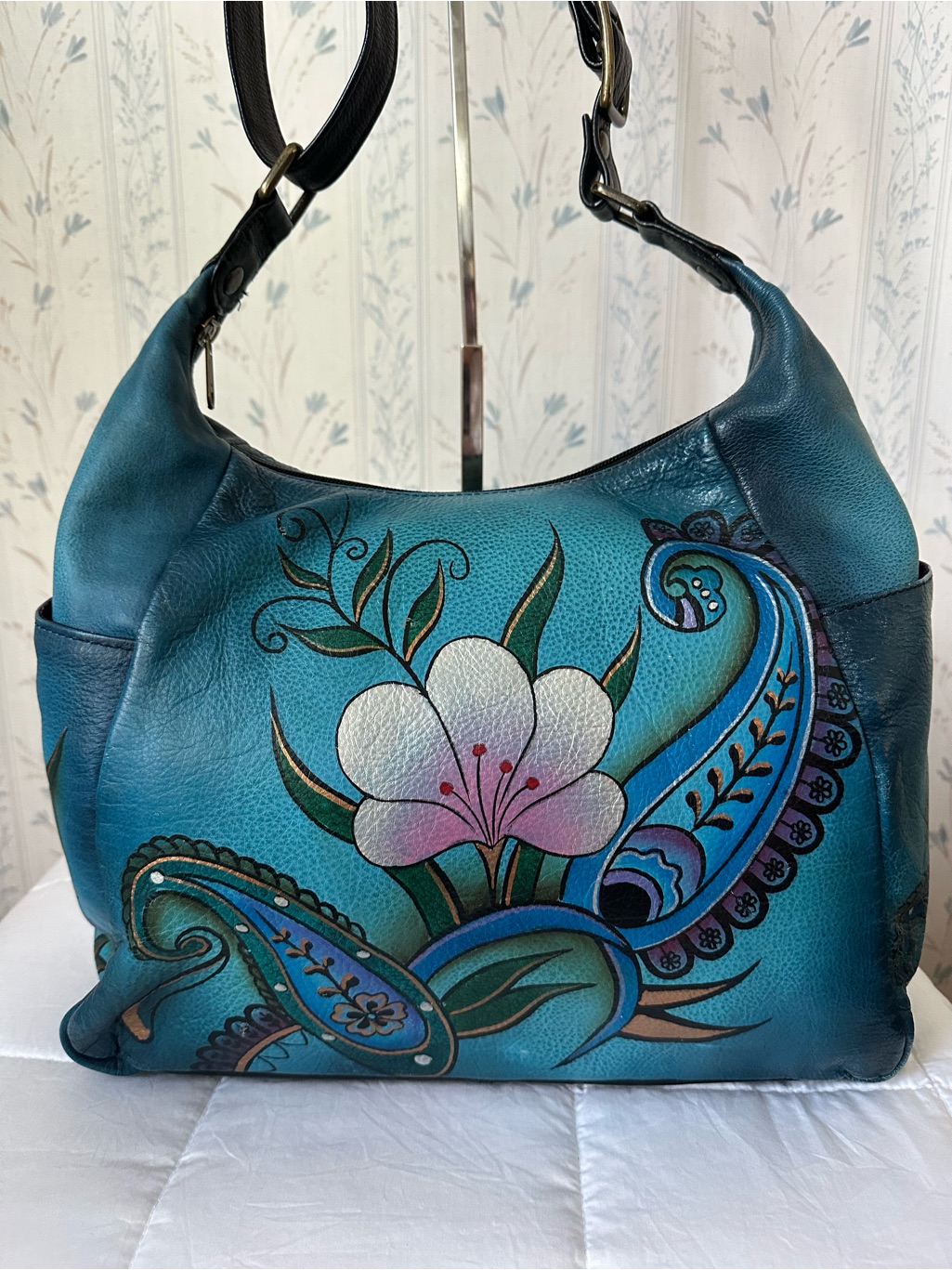 Anuschka Hand-Painted Floral Leather Shoulder Bag